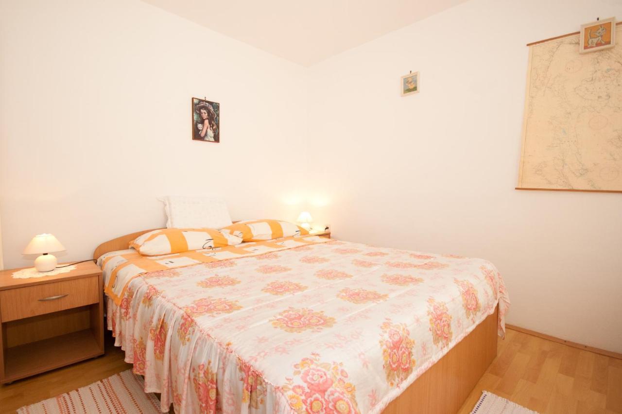 Apartments Katarina Baska  Exterior photo