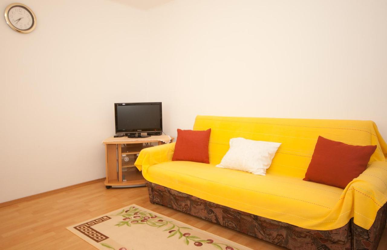 Apartments Katarina Baska  Exterior photo