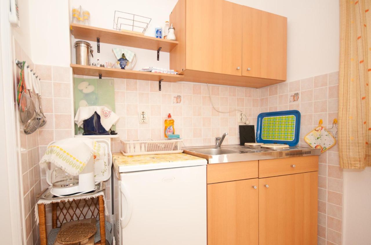 Apartments Katarina Baska  Exterior photo